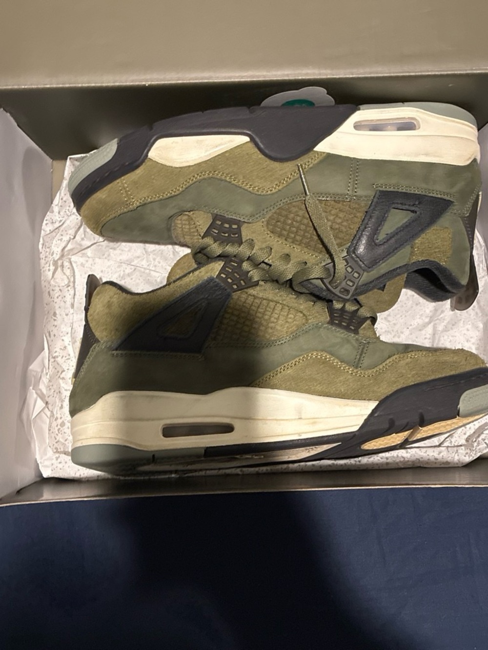 Jordan 4 Olives